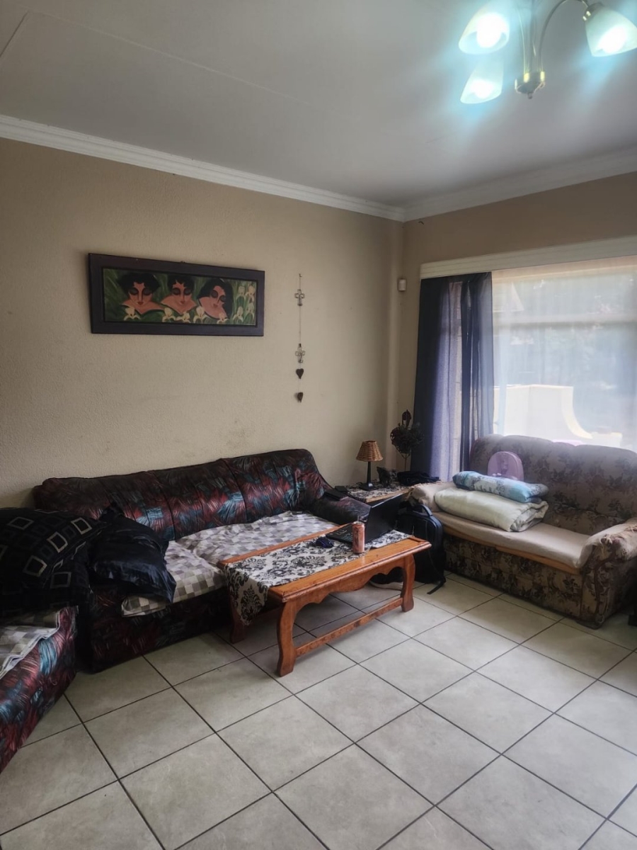 3 Bedroom Property for Sale in La Hoff North West